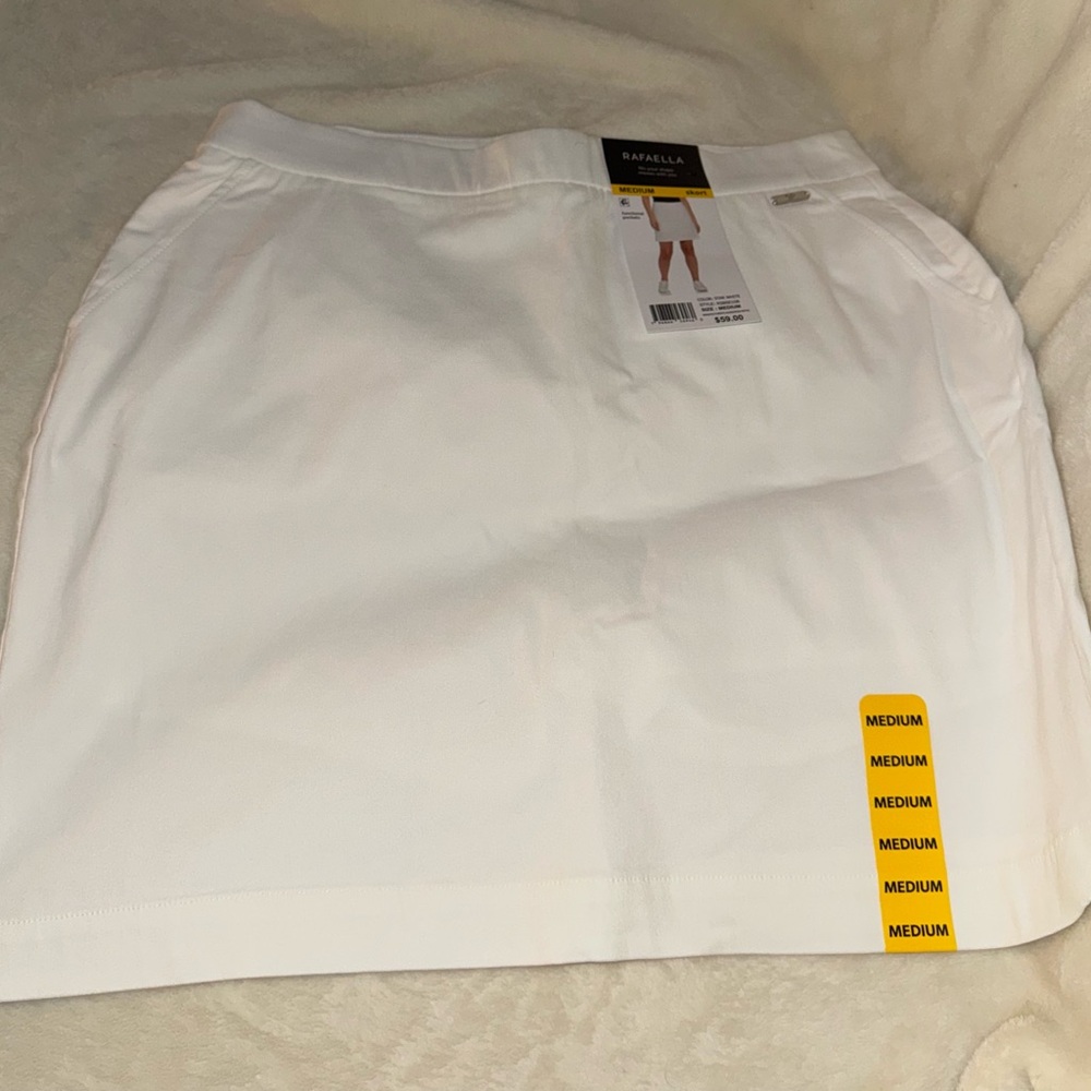 NWT Rafaella Classic White Skort